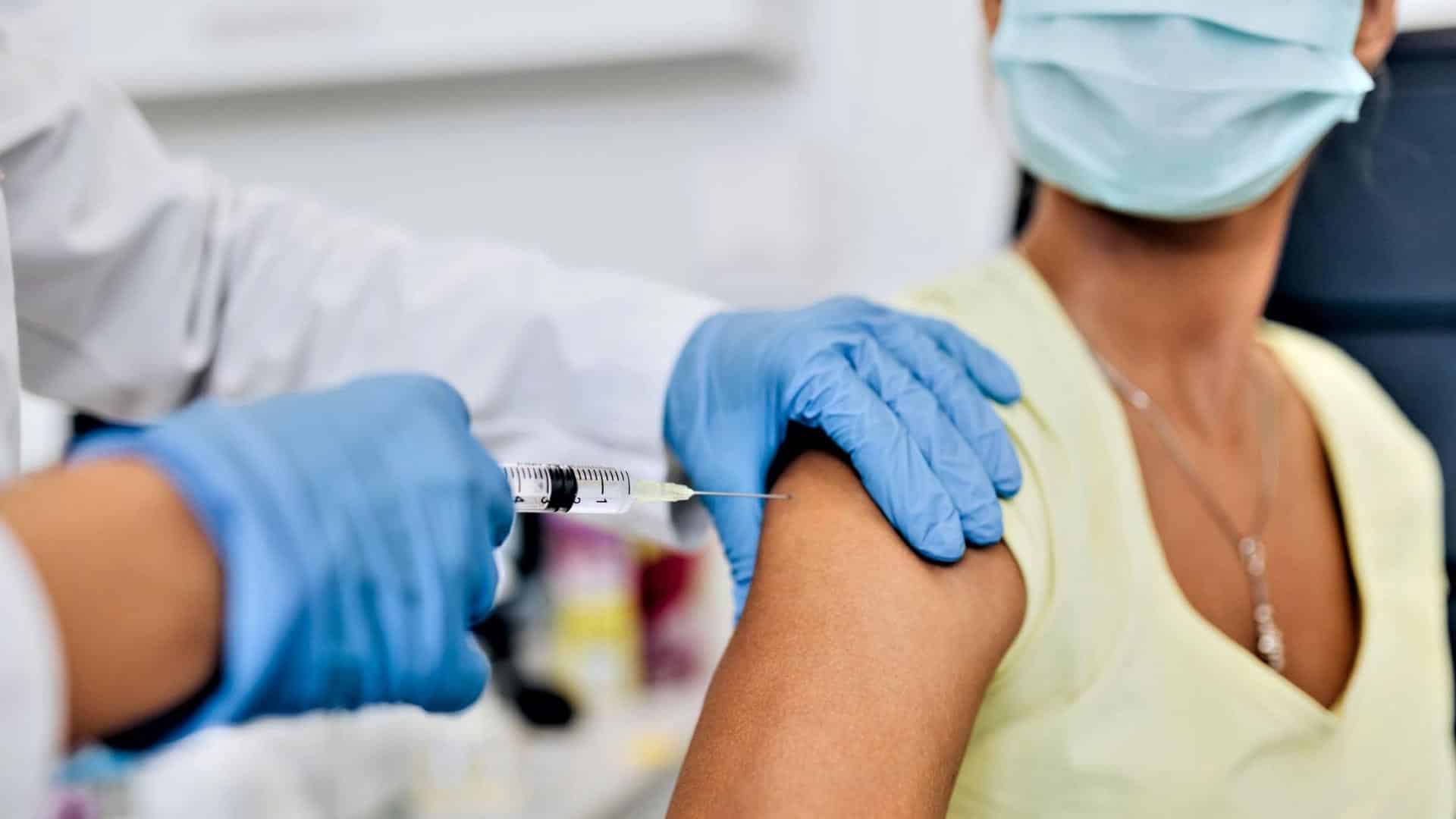 Τρίτη δόση εμβολίου - πλατφόρμα