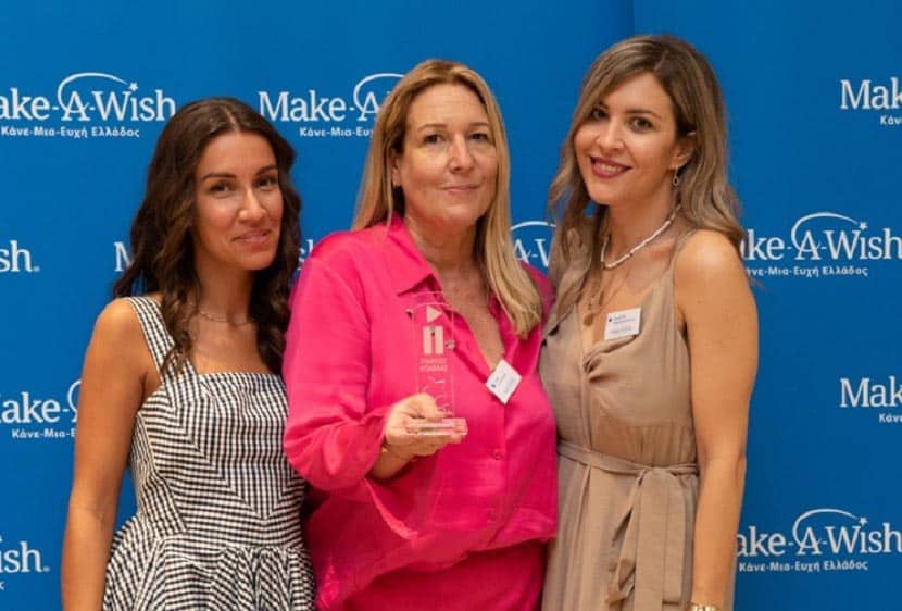Το Fundrasing team του Make-A-Wish, η Χριστίνα Ζουρμπάκη, η Πουκ Αναστασίου, η οποία παρέλαβε το βραβείο εκ μέρους του Γιώργου Ντάβλα και η Χριστίνα Δημητροπούλου