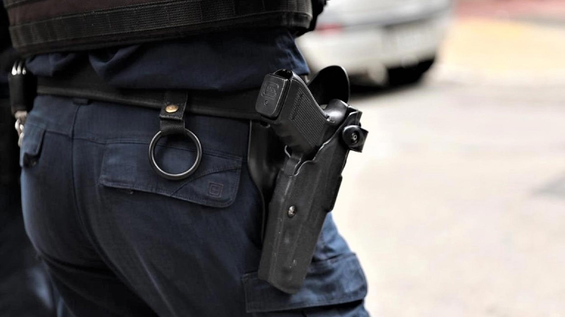 Αφγανοί επιχείρησαν να πάρουν τα όπλα από αστυνομικούς στο κέντρο της Αθήνας