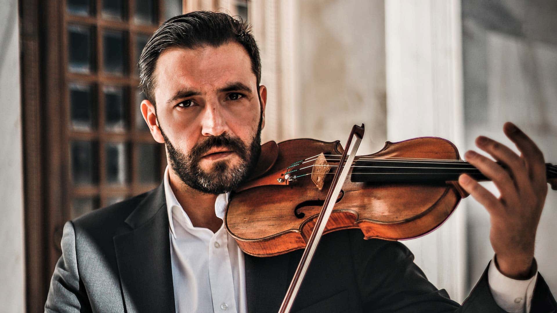 Γεώργιος Τσουκαλάς: Ο ταλαντούχος βιολιστής με τις πολλές διακρίσεις