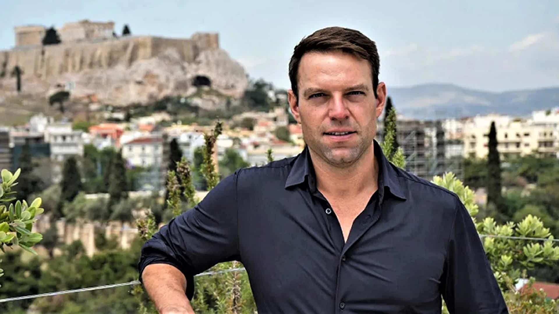 Στέφανος Κασσελάκης: Και επίσημα υποψήφιος για την ηγεσία του ΣΥΡΙΖΑ