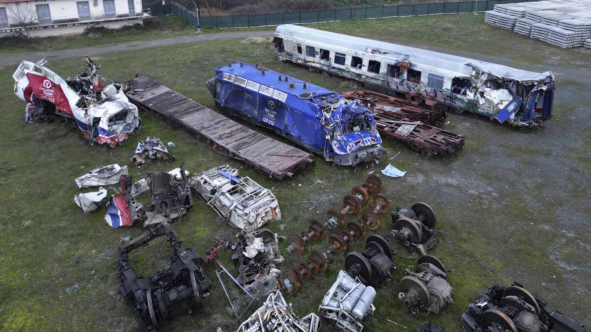 Τέμπη: Βρέθηκε στο Κουλούρι το μαύρο κουτί της εμπορικής αμαξοστοιχίας