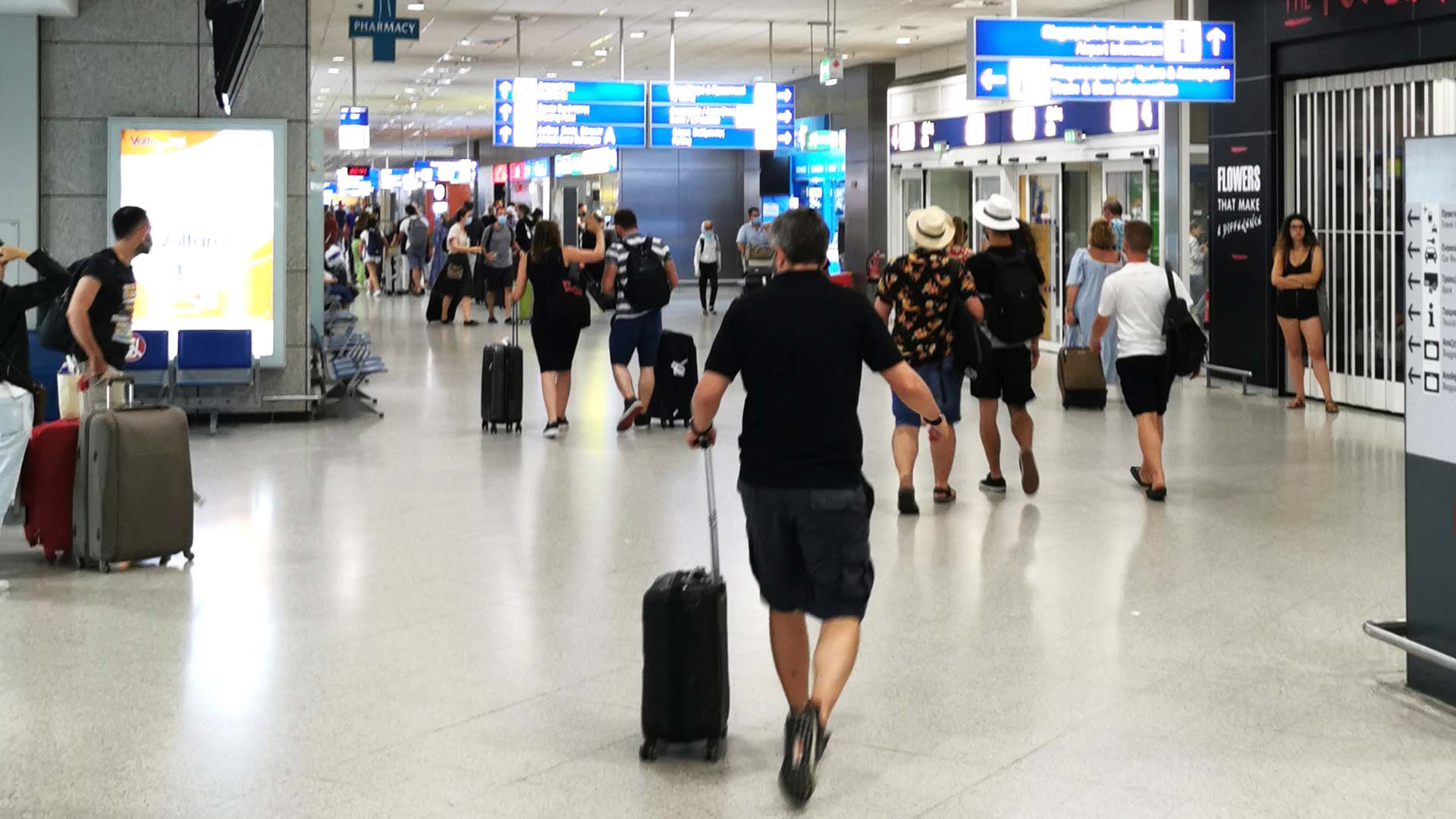 Τέλος οι δωρεάν χειραποσκευές στις πτήσεις - Τι αλλάζει στα αεροπορικά ταξίδια
