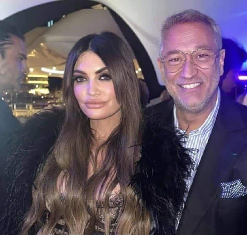 Γιώργος Ντάβλας, Κίμπερλι Γκιλφόιλ (πρέσβης των ΗΠΑ)