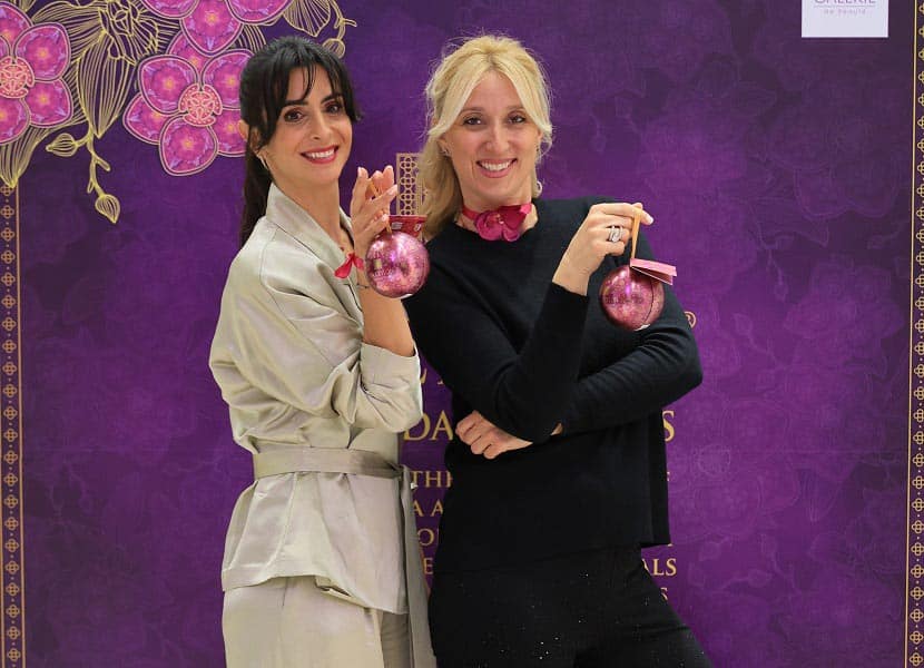 Χριστίνα Νικολαίδη, Έλενα Ντάβλα