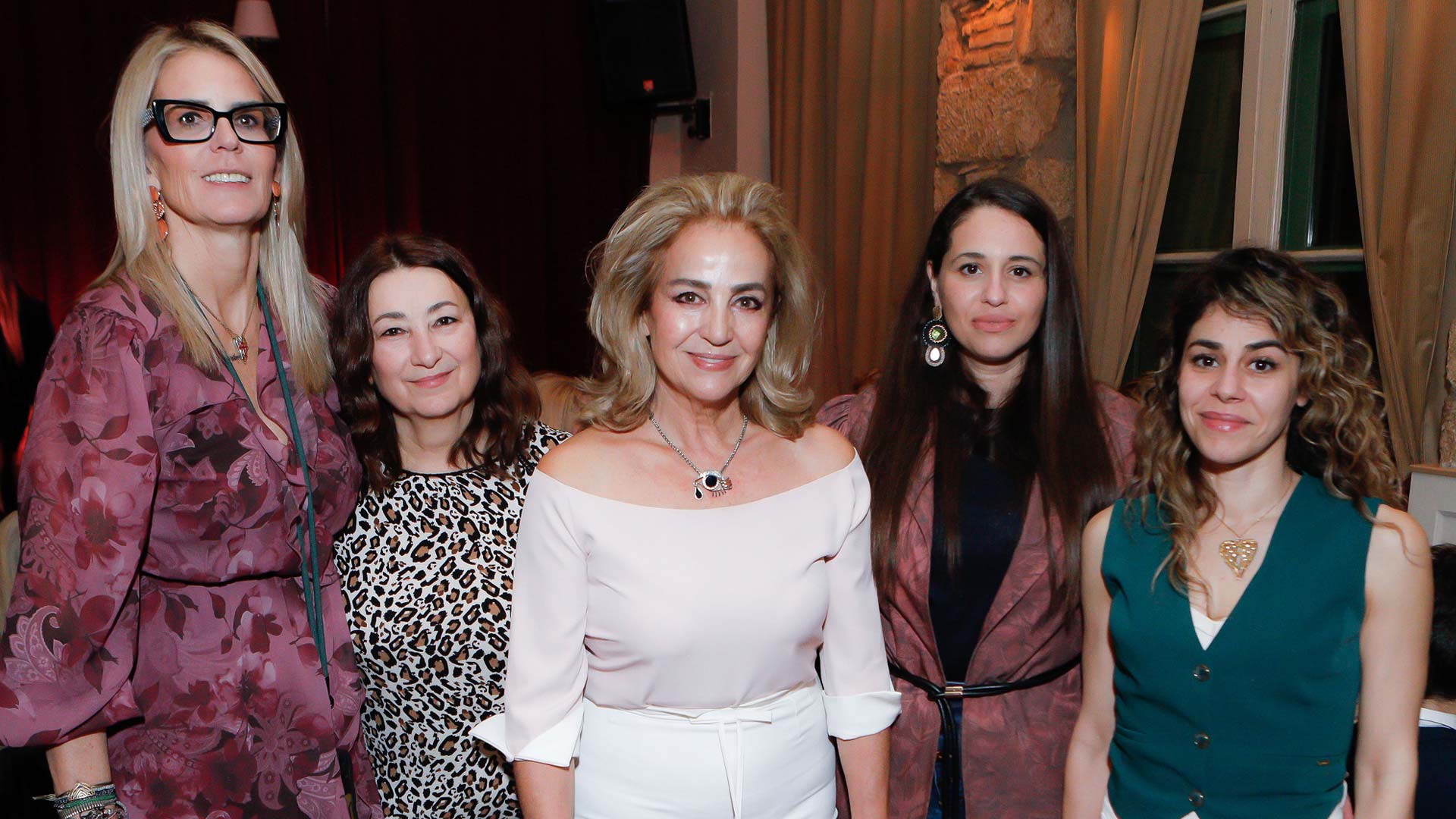 Ανθρωπιστικό Σωματείο «Giverson Φως» εκδήλωση στο Bar-restorant Lux Athens