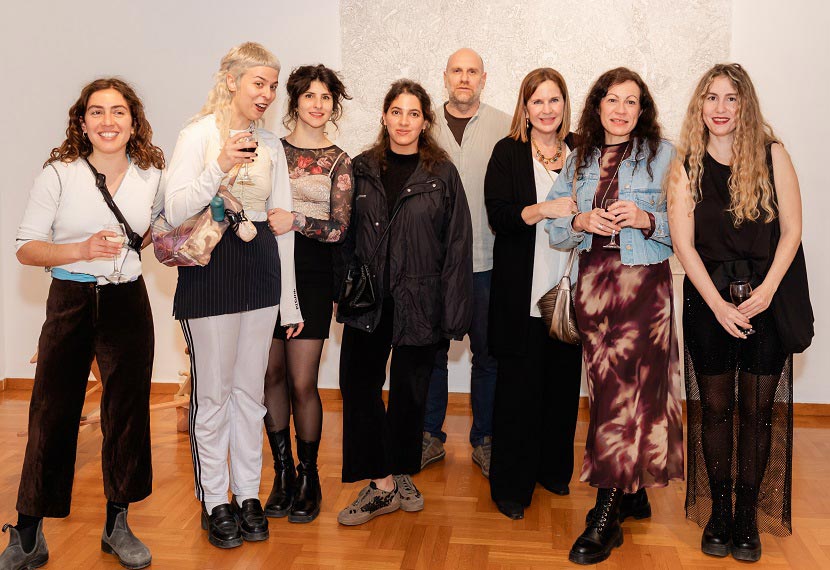 Αλίκη Παπαδημητρίου, Ευγενία Φραγκολιά, Χρυσή Παπαδάκη, Ευγενία Βερελή, Κώστής Βελώνης, η Διευθύντρια της CITRONNE Gallery Τατιάνα Σπινάρη-Πολλάλη, Νάνα Σαχίνη, Ναταλία Παπαδοπούλου