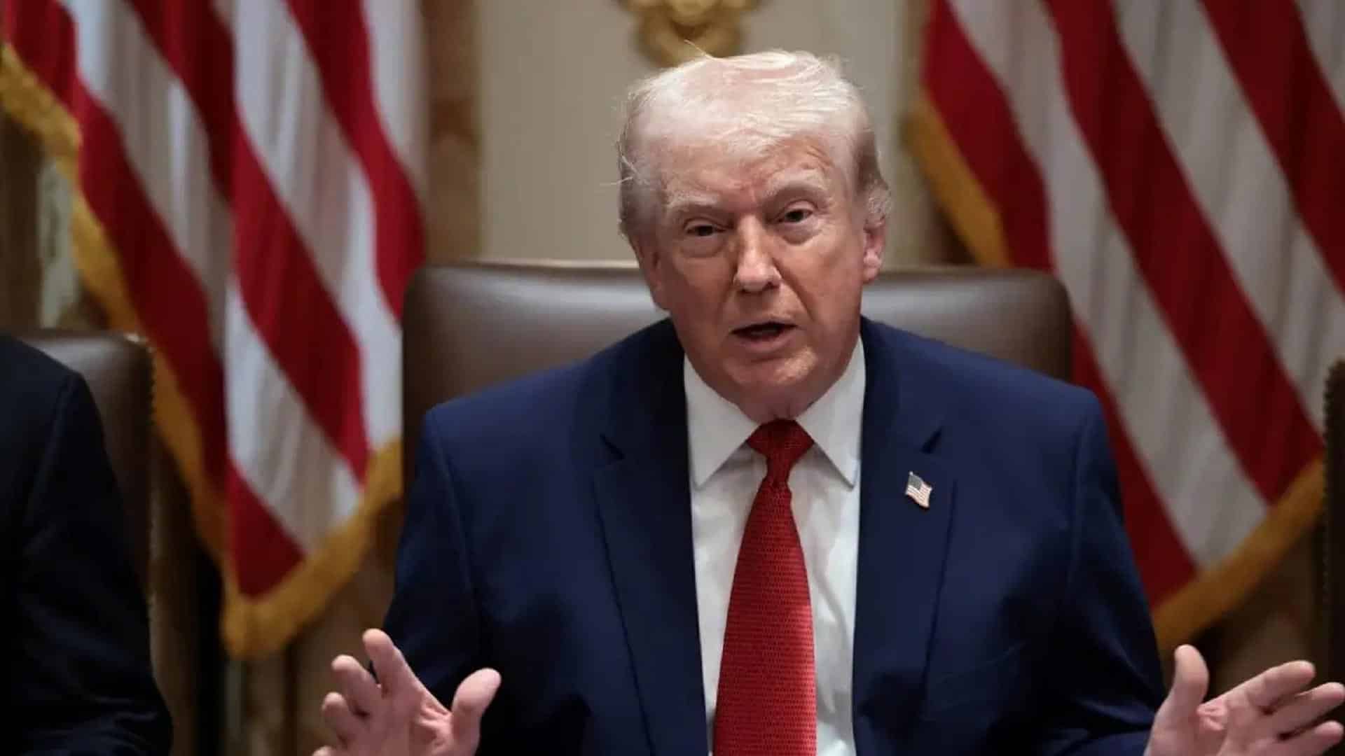 Τραμπ: Παρατείνει για 10 ημέρες την παύση πληγμάτων σε ιρανικές ενεργειακές εγκαταστάσεις