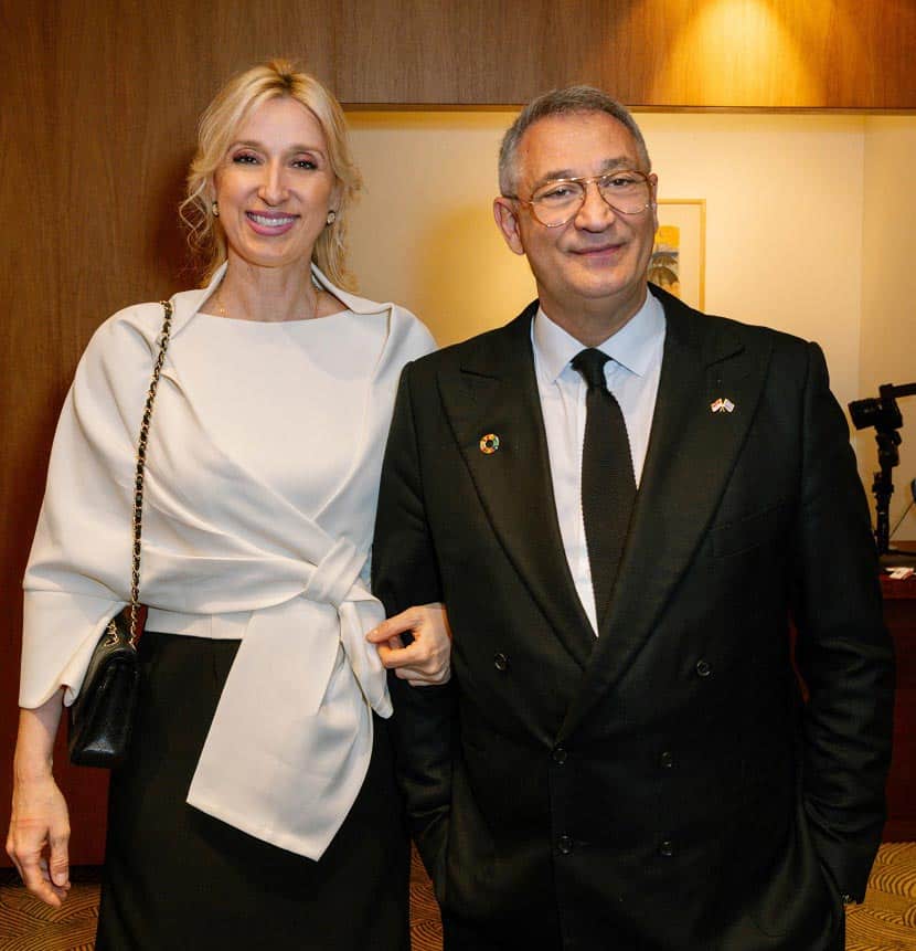 Η κα. Έλενα Ντάβλα και ο κ. Γιώργος Ντάβλας