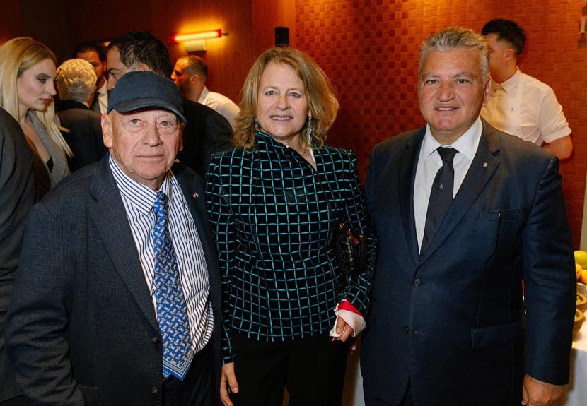 Από αριστερά: ο κ. Γιώργος Προκοπίου, η κα. Αλεξάνδρα Προκοπίου, ο κ. Κωνσταντίνος Τσουβελεκάκης