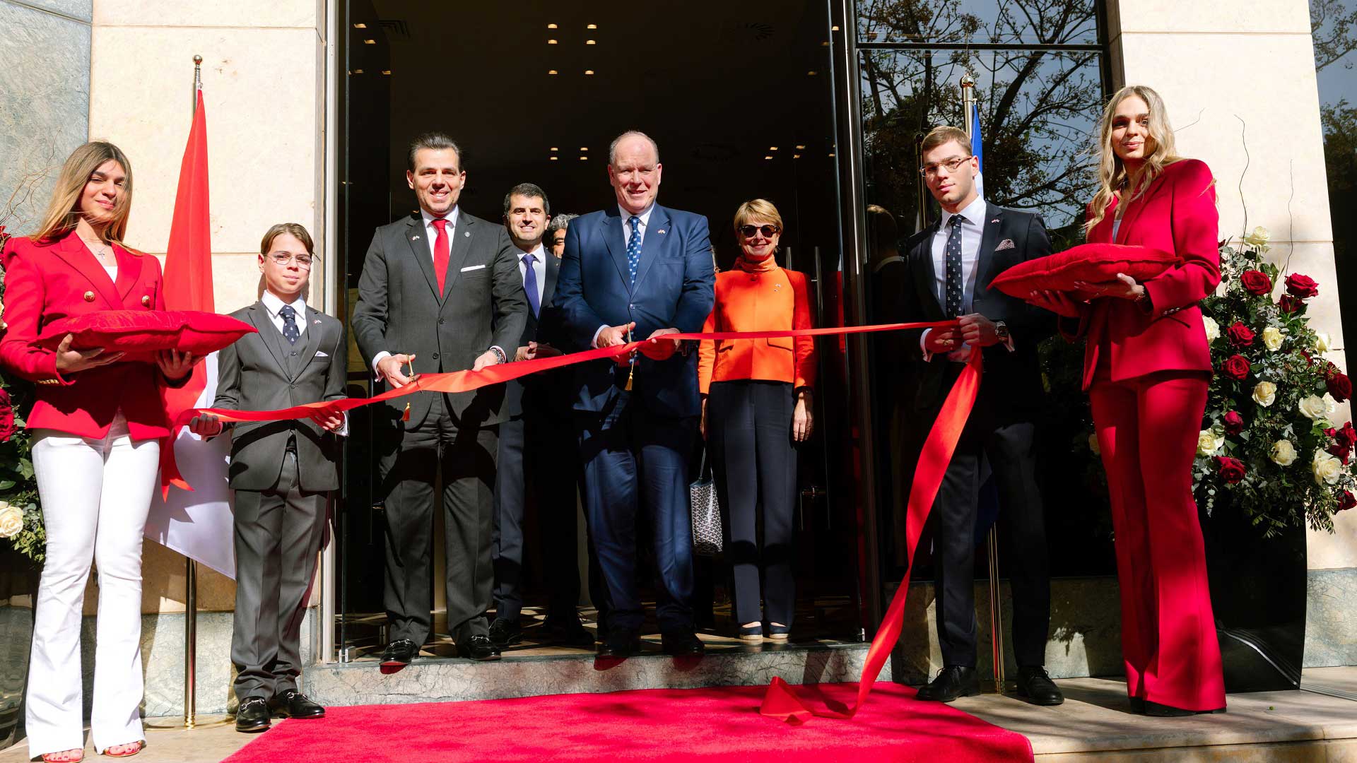 Πρίγκιπας Αλβέρτος Β’: Τέλεσε τα επίσημα εγκαίνια του Επίτιμου Προξενείου του Πριγκιπάτου του Μονακό