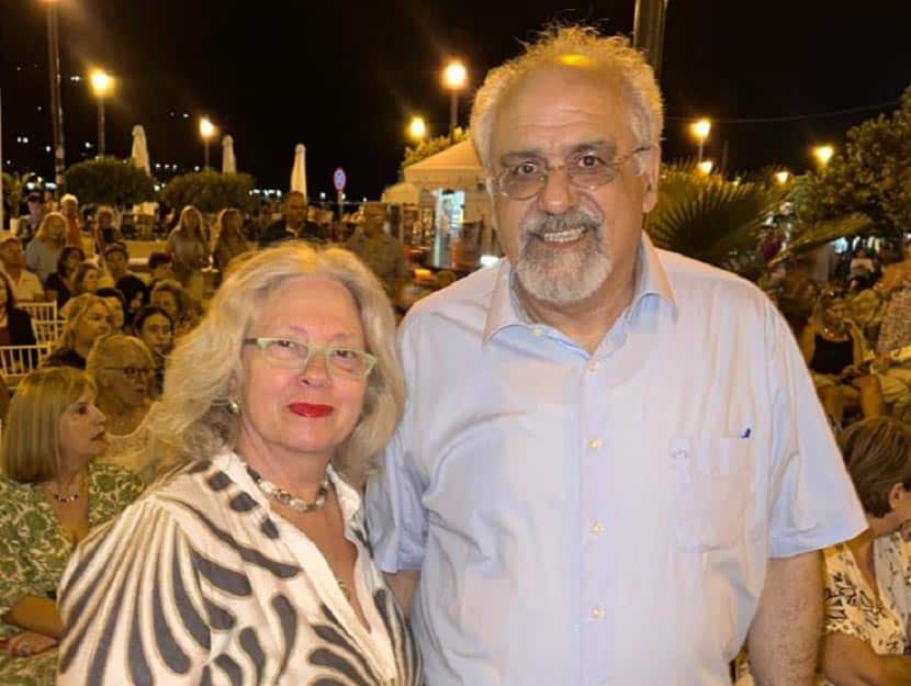 Αναπληρωτής Περιφερειάρχης Βορείου Αιγαίου και Πρόεδρος του Δικηγορικού Συλλόγου Σάμου Γιάννης Καλτάκης με την σύζυγο του Μαρία